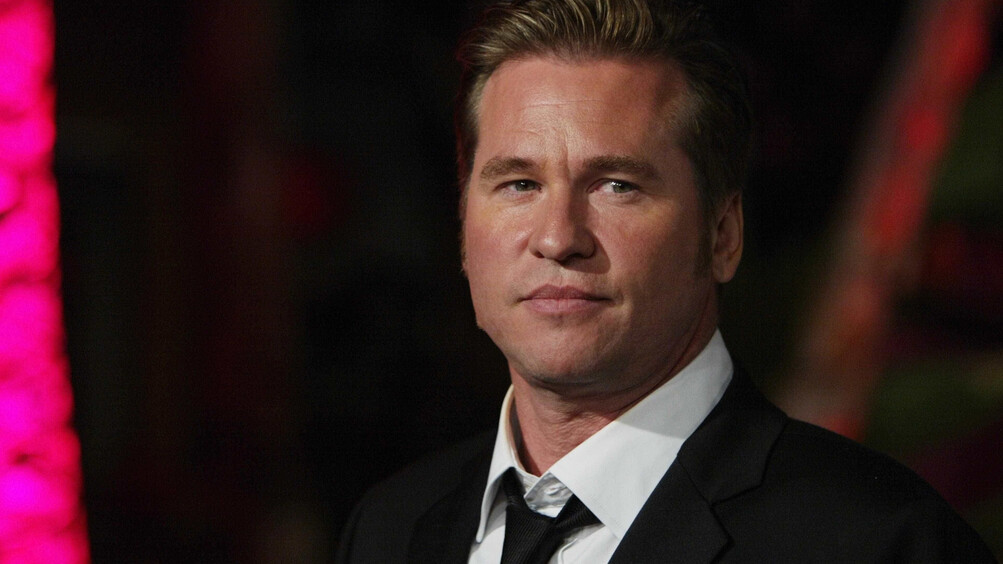 От Бэтмена до инвалидного кресла: СМИ выяснили, как прошли последние годы Вэла Килмера