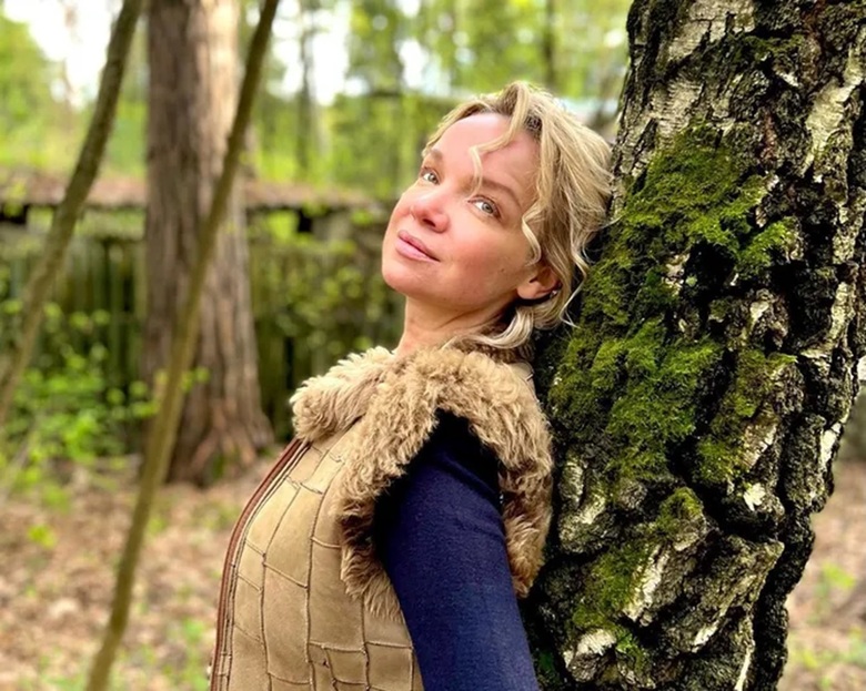 Экс-упруга Джигарханяна рассказала, была ли замужем за отцом ребенка