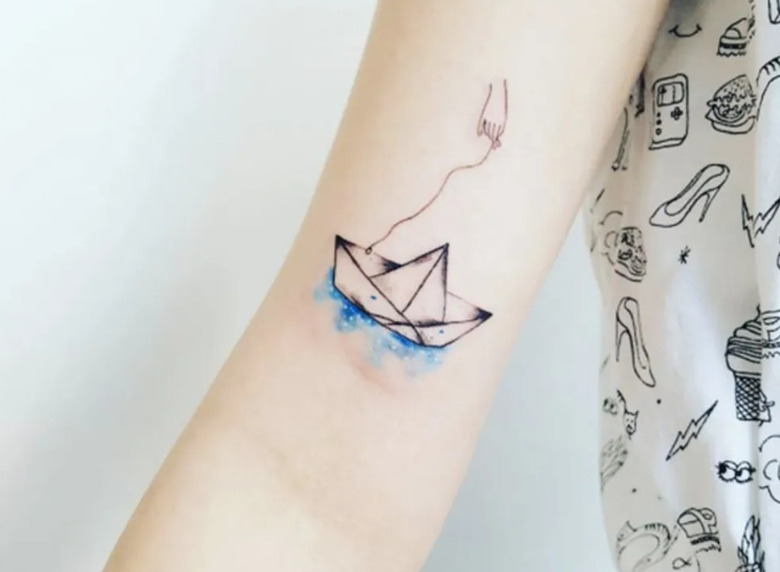 Татуировка для себя: личный символ в укромном месте