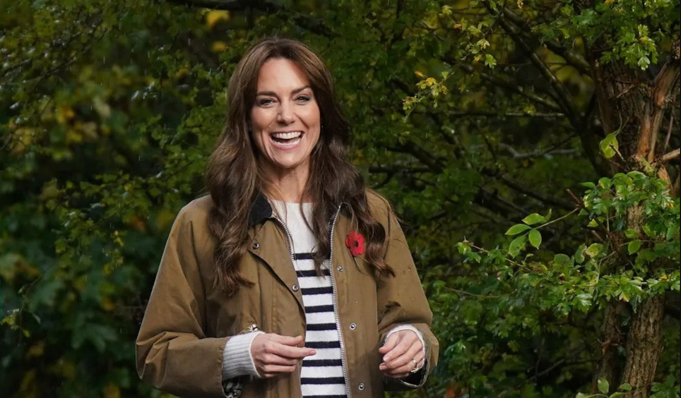 Тряхнуть стариной: как и с чем носить винтажные пиджаки и платья