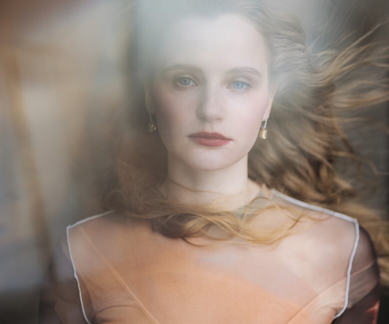 Софья Лебедева рассказала, каково играть роли психически нездоровых персонажей