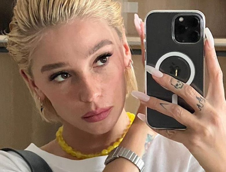 Ивлеева показала место, за которым работает