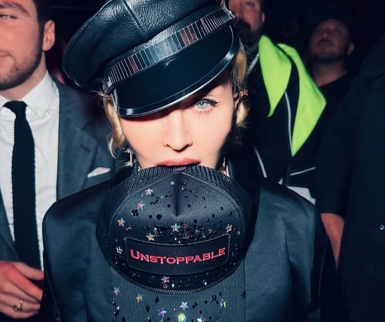 66-летняя Мадонна снялась в откровенном видео без фильтров