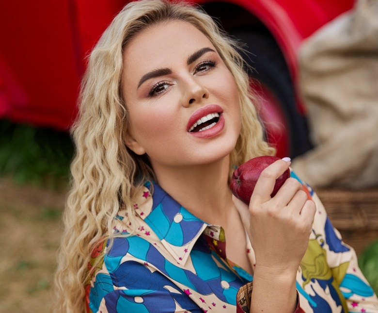 Похудевшая Семенович рассказала, на какие «жертвы» ей пришлось пойти ради стройности