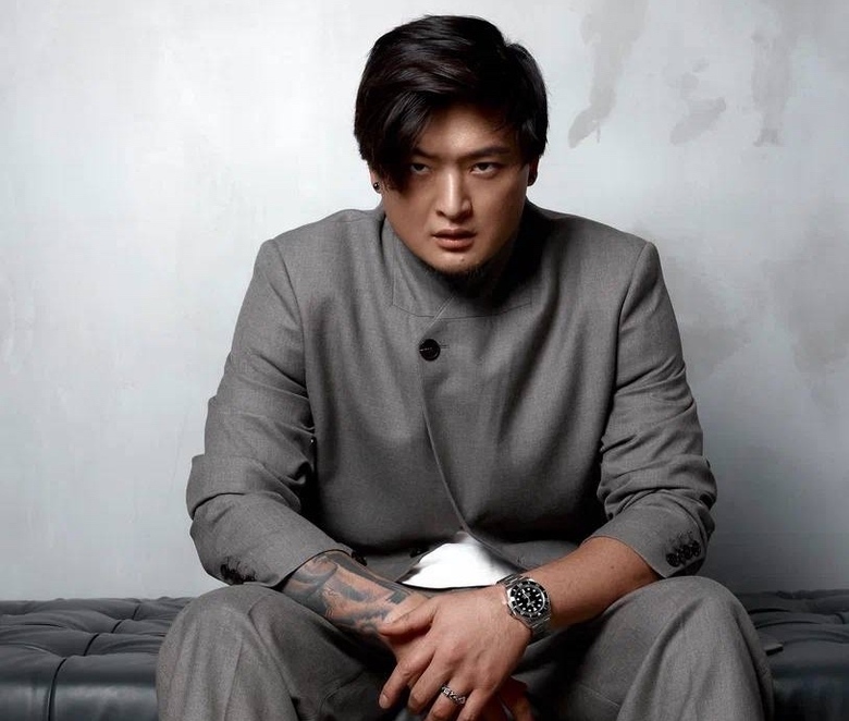 «Страдал страшно»: Анатолий Цой рассказал о первой любви