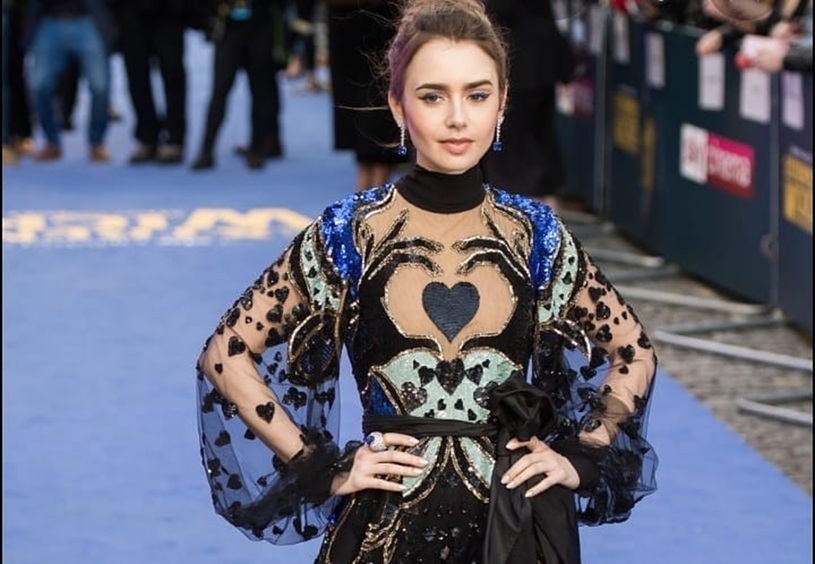 Лили Коллинз показала первое видео с ребенком, но столкнулась с хейтом в соцсетях