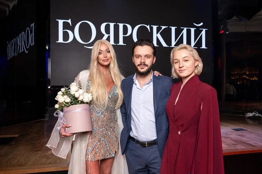 Волочкова о предстоящей свадьбе дочери: «Спокойно выйти замуж в ее случае не получится»