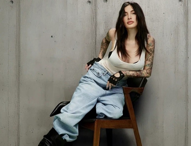 Всегда искала звезд: почему роман Джареда Лето с Яной Величко вызывает сомнения