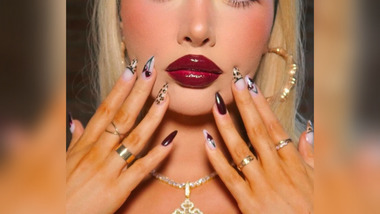 alicedickson / соцсети