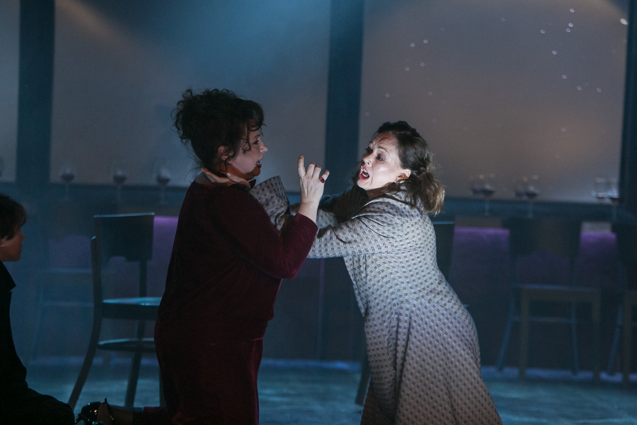 спектакль «Без вины виноватые»