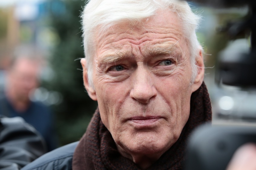 Стало известно, как чувствует себя попавший в больницу Борис Щербаков