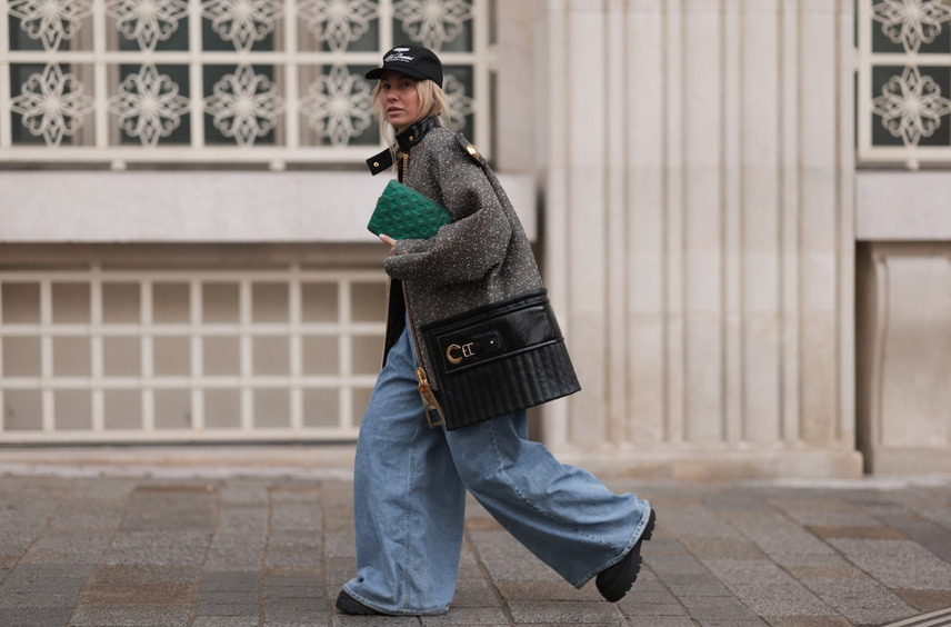 Джинсы зимой: 4 тренда, которые вам точно понравятся