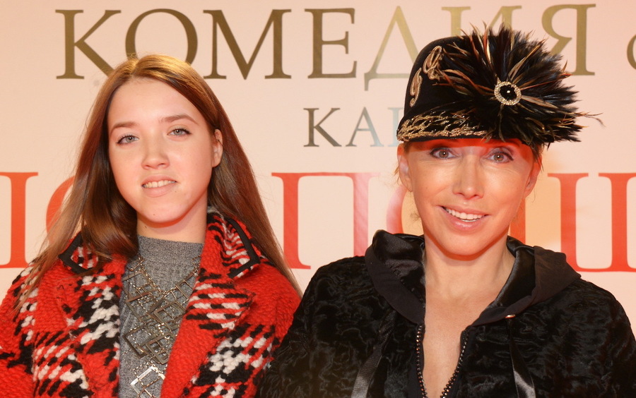 Елена Воробей с дочерью