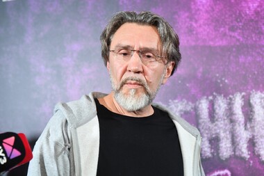 «Не умею веселиться по свистку»: Шнуров поделился планами на новогоднюю ночь