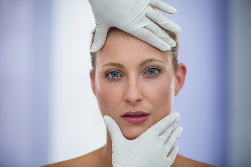 Курс на трансформацию: какие тренды ждут пластическую хирургию в 2025 году