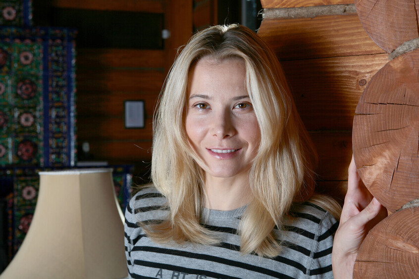 Юлия Высоцкая