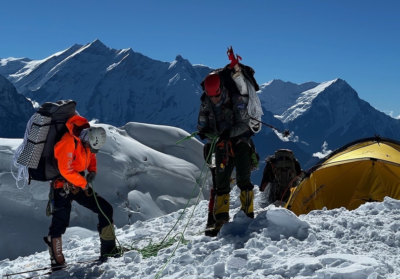 Стали известны новые подробности о погибших в Непале россиянах-альпинистах