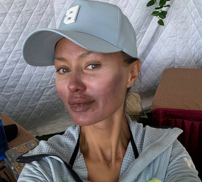 Виктория Боня взошла на вершину горы Манаслу