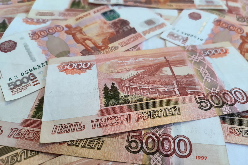 Стало известно, на сколько будет увеличен МРОТ в 2025 году