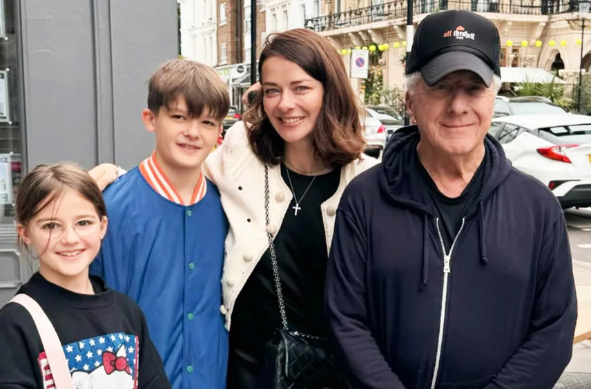 Марина Александрова отметила день рождения с мужем, детьми и Дастином Хоффманом