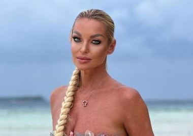 «Долго не могла решиться»: Волочкова удалила брови