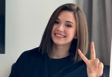 В МГУСиТ представили Камилу Валиеву как олимпийскую чемпионку