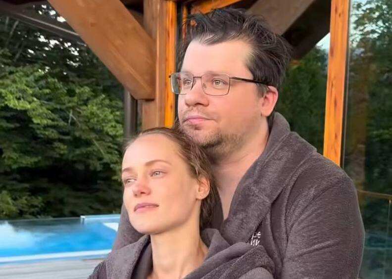 Стали известны первые подробности свадьбы Харламова и Ковальчук