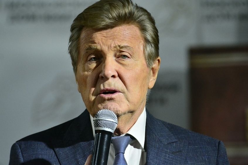 Лев Лещенко