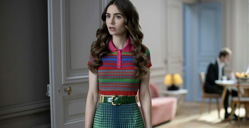 Кадр из сериала "Эмили в Париже"