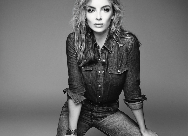 Черный деним: как правильно стилизовать и с чем носить, тренды лето-осень