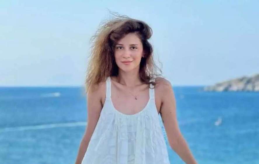 Равшана Куркова поделилась фото с годовалой дочкой