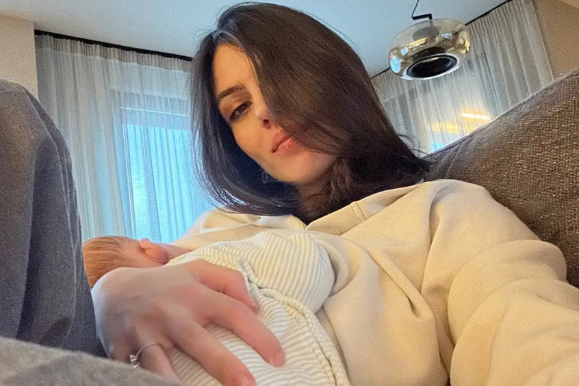 Супруга Милоша Биковича поделилась фото первенца, которому исполнилось 6 месяцев