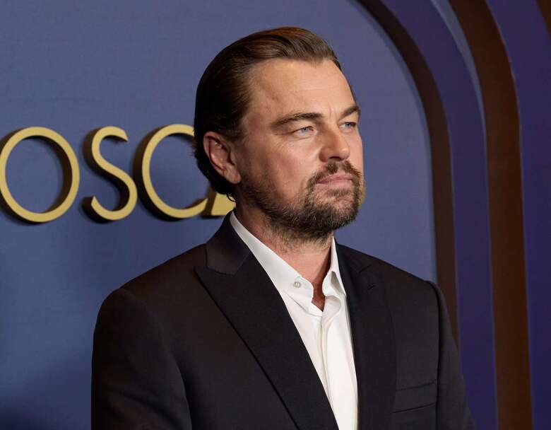 «Влюбленного больше, чем когда-либо» Ди Каприо засняли на свидании с Витторией Черетти