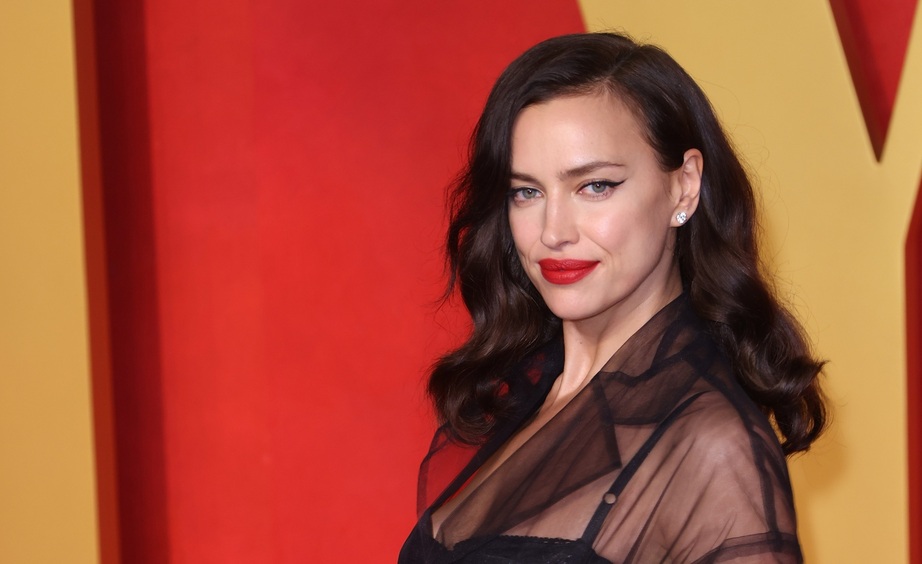 Ирина Шейк продает роскошную квартиру на Манхэттене