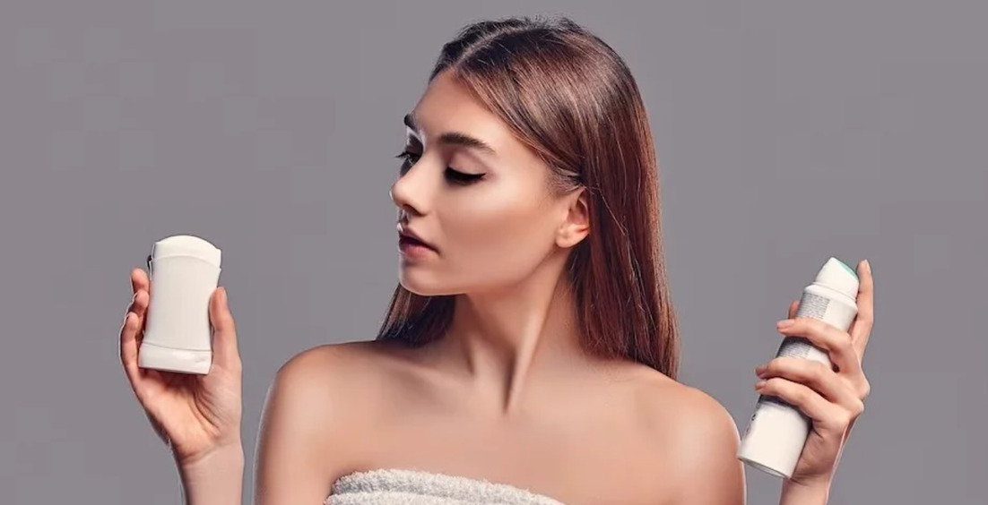 Дезодорант и антиперспирант: в чем разница и что выбрать летом