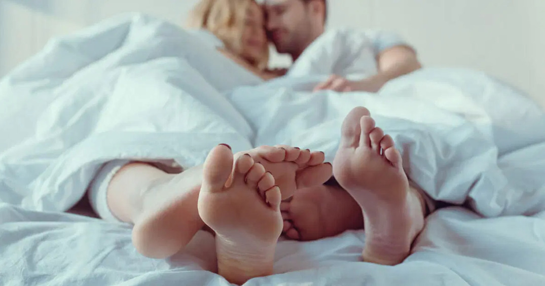 В машине и под дождем: как разнообразить супружеский секс