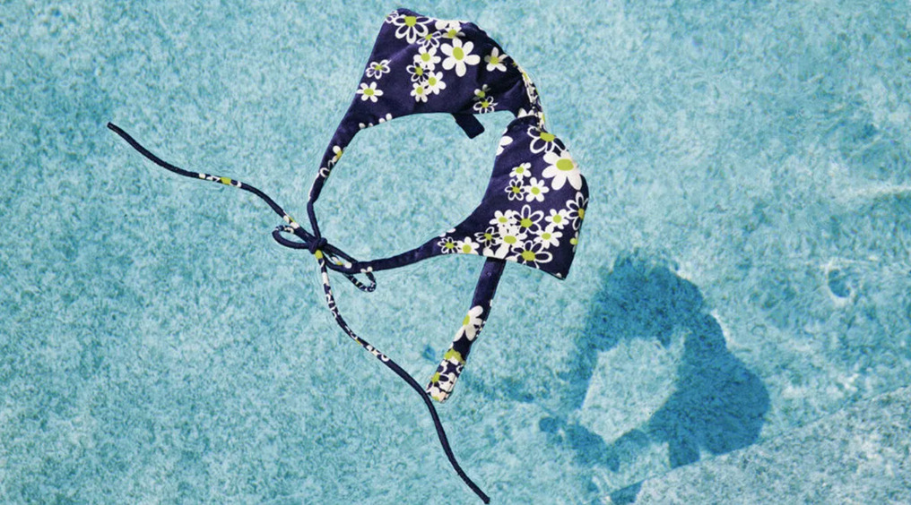 Секс в воде: что нужно знать об интиме в море, реке или озере