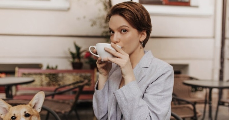 между приемом препарата и кофе должно пройти как минимум пару часов