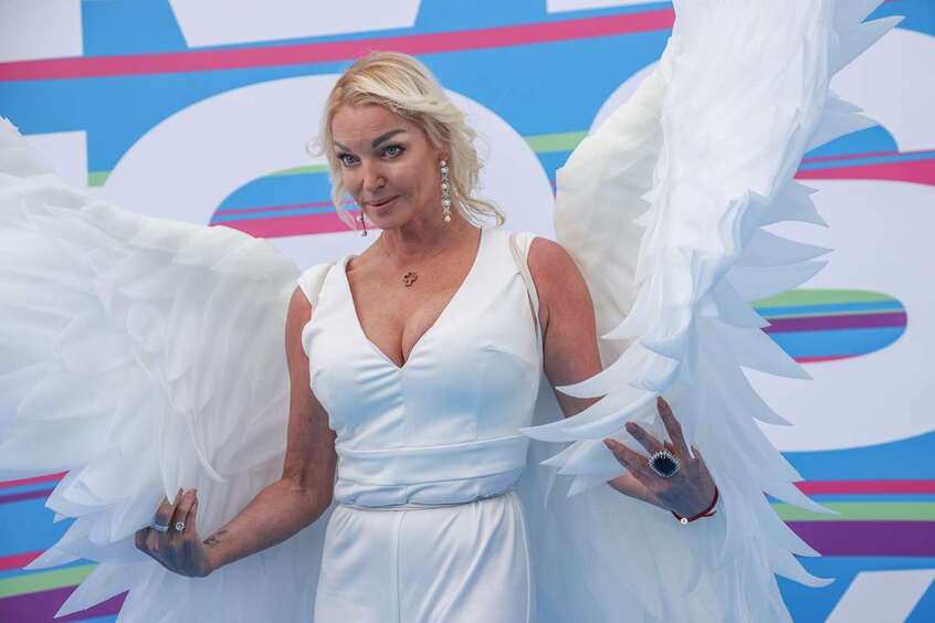 Анастасия Волочкова набросилась на хейтеров: «Пока, неудачники!»