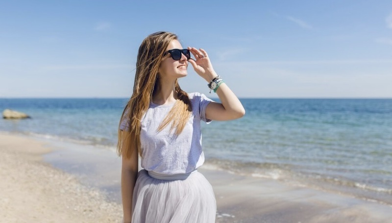 старайтесь закрывать плечи и ноги