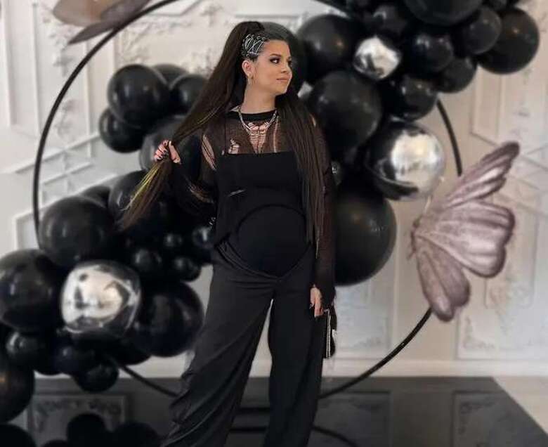 «Угроза преждевременных»: беременной Алиане Устиненко потребовалась помощь медиков