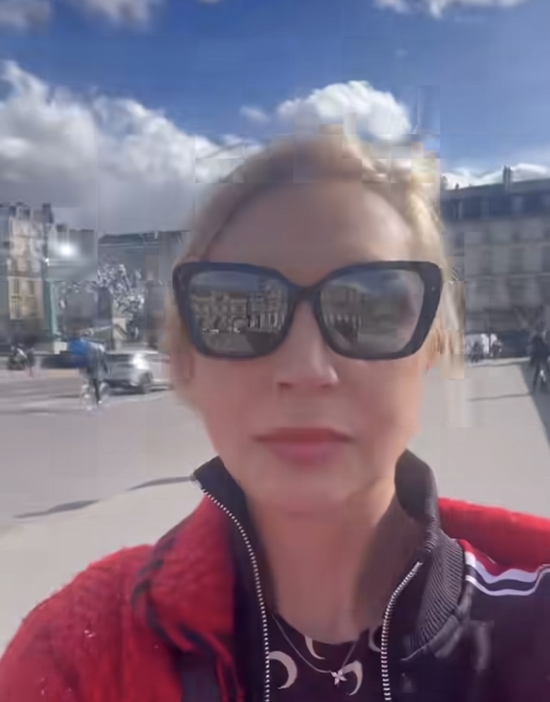 После отмены концертов в России Орбакайте отправилась в Париж