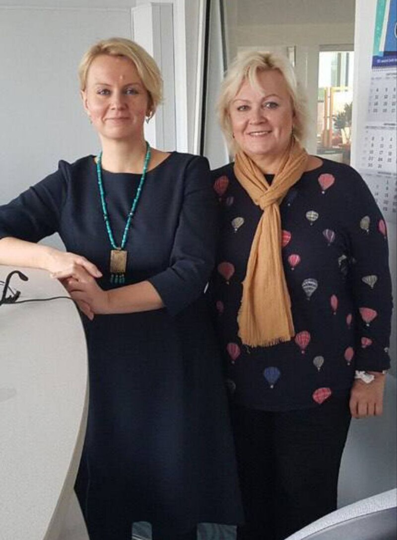 Анне Вески с дочерью