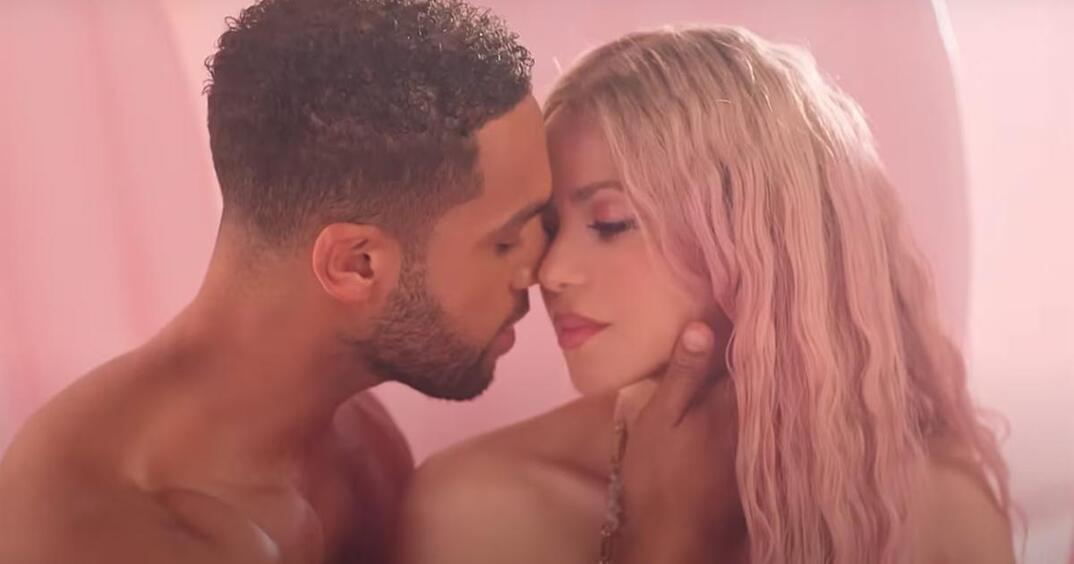 Шакира и Люсьен Лавискаунт