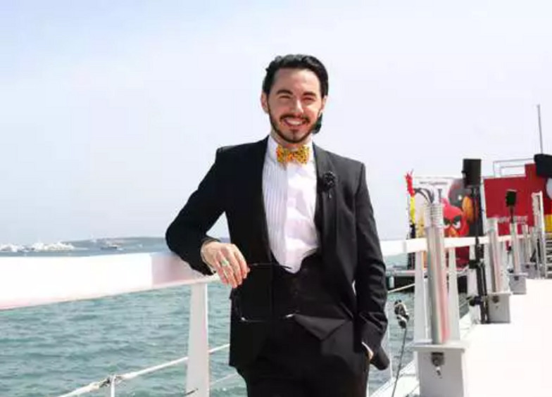 В сети заговорили о романе Тимура Родригеза с замужней Катей Кабак