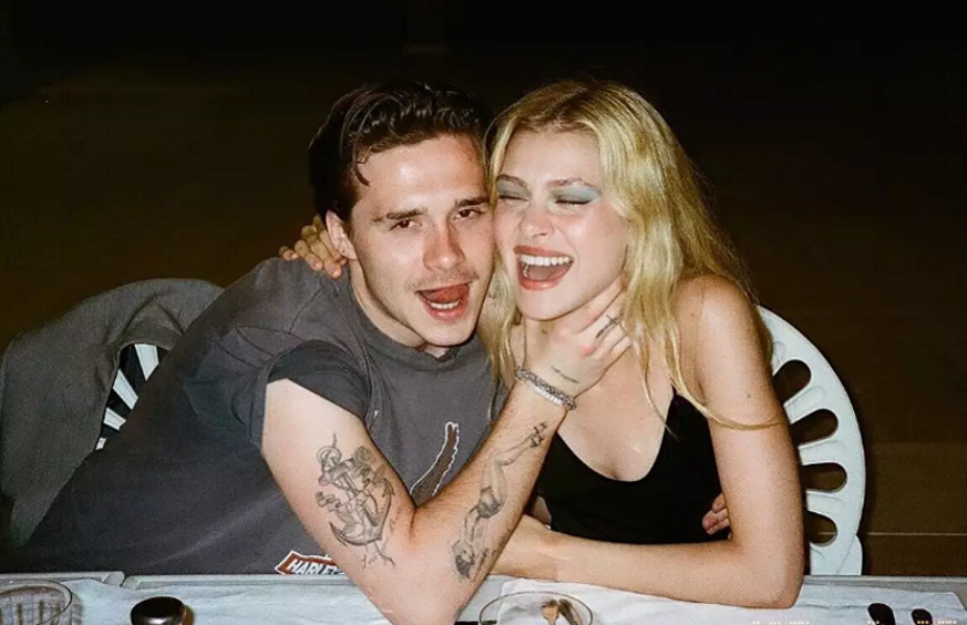 Бруклин Бекхэм набил на теле татуировку с письмом от своей жены