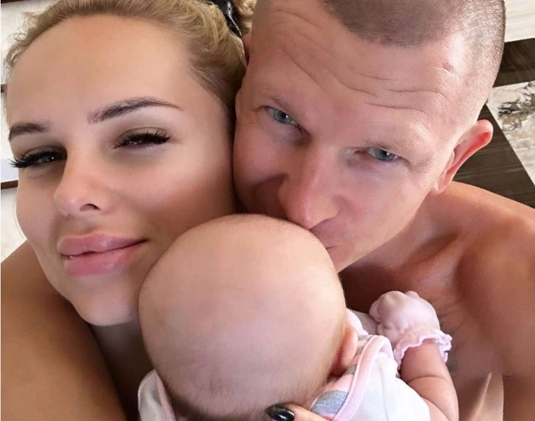 Пашу с Ханной и Камиллой