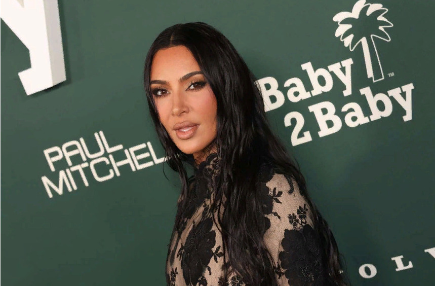 Ким Кардашьян