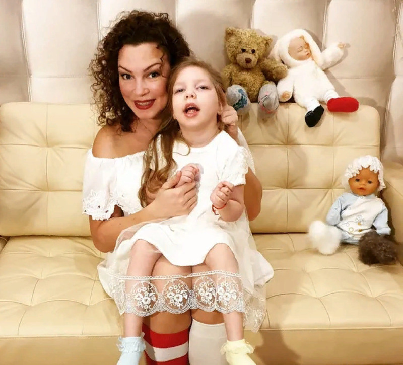 Наталья с дочерью