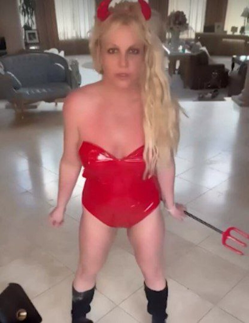 БРИТНИ СПИРС